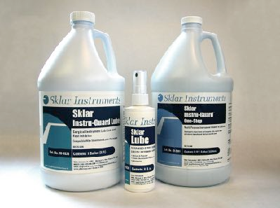 Pre disinfection cleaning agent